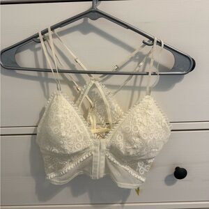 Aerie Lace Front Clasp Bra